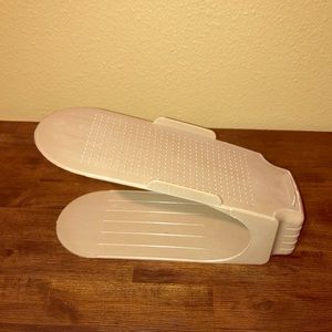 Shoe slots shoe organizers